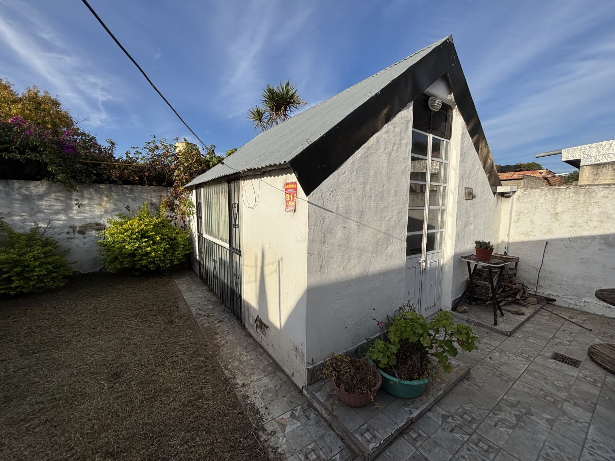EN VENTA CASA EN CALLE 8 E/ 113 Y 115 - GRl. PICO