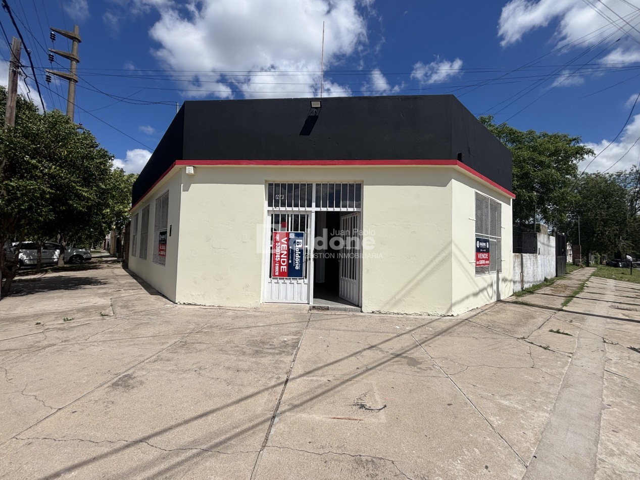 EN ALQUILER  - LOCAL COMERCIAL - CALLE 31 ESQ. 102 - GRAL. PICO