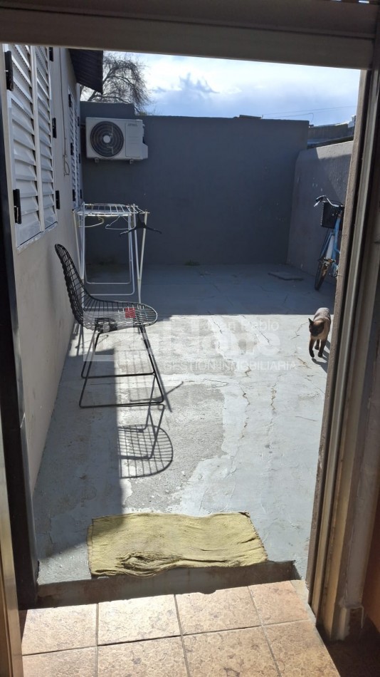 CASA EN VENTA - CALLE 25 E/ AVDA Y 16 - GRAL. PICO - LA PAMPA