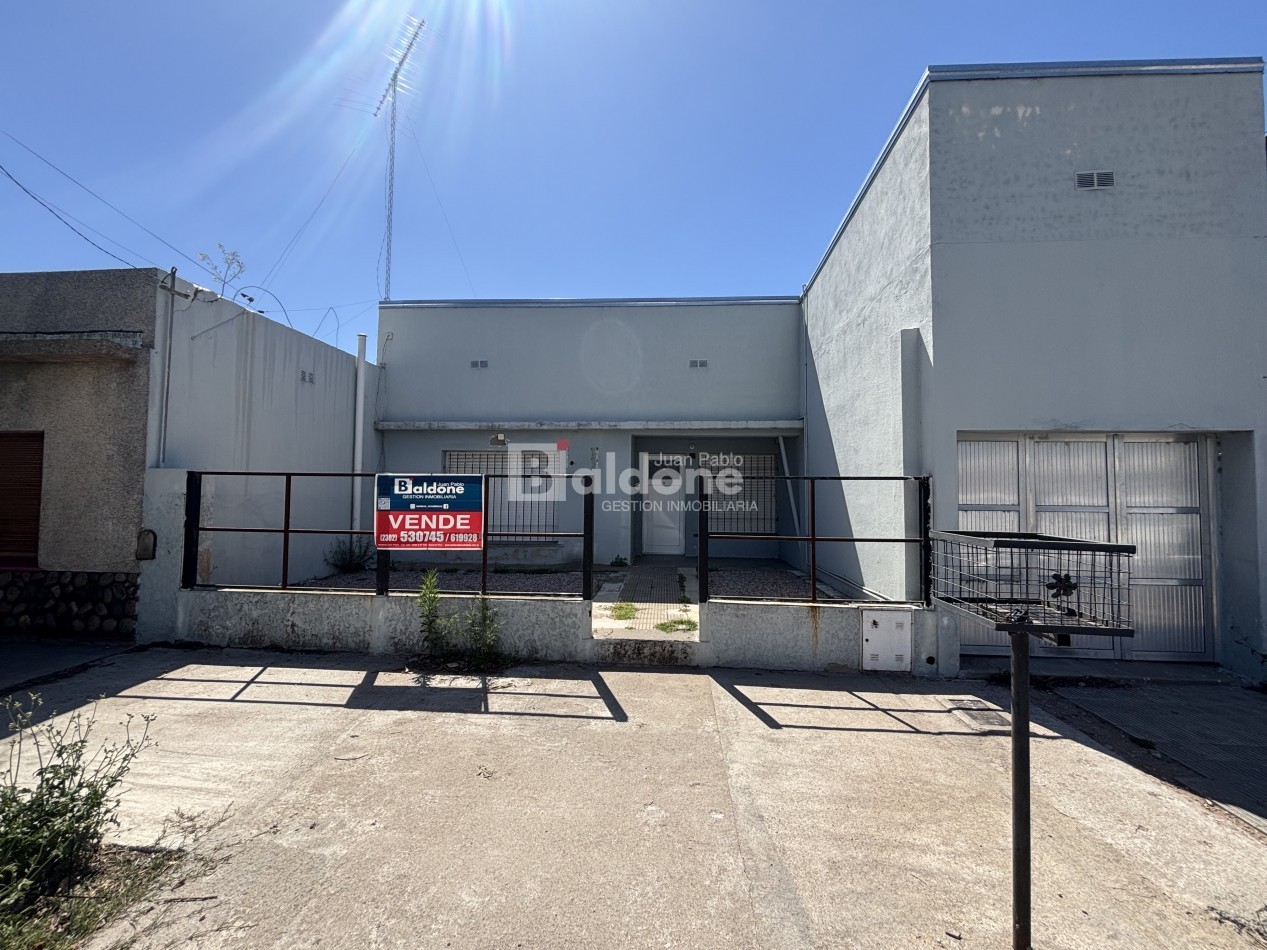 EN VENTA - CASA EN CALLE 29 E/ AVDA Y 18 - GRAL. PICO - LA PAMPA