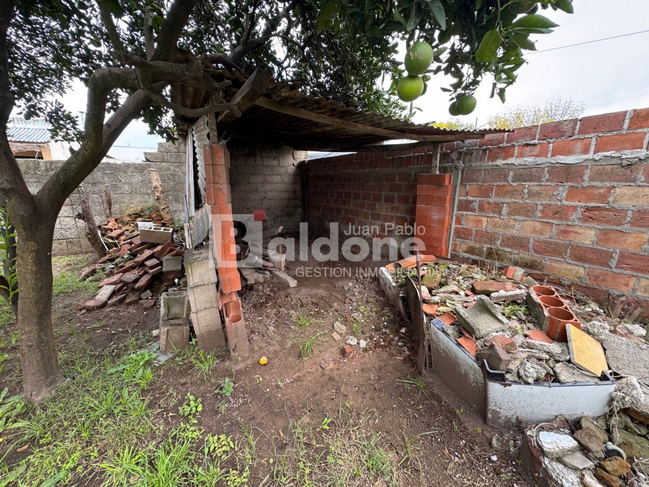 EN VENTA - CASA CALLE 7 E/ 6 Y 4 - GRAL. PICO - LA PAMPA