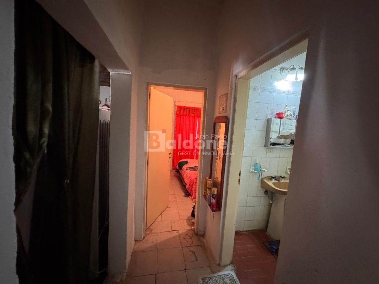 EN VENTA - CASA CALLE 102 E/ 33 Y 35 - GRAL. PICO - LA PAMPA