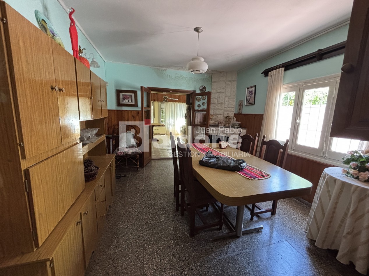 ALQUILER - CASA CALLE 102 E/ 15 Y 17 - GRAL. PICO