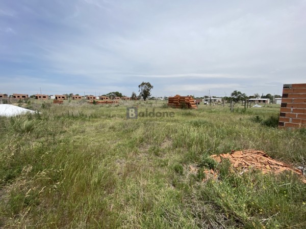 TERRENO + CONSTRUCCION - METILEO LA PAMPA