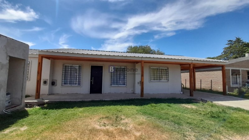 EN VENTA CASA EN CALEUFU - LA PAMPA