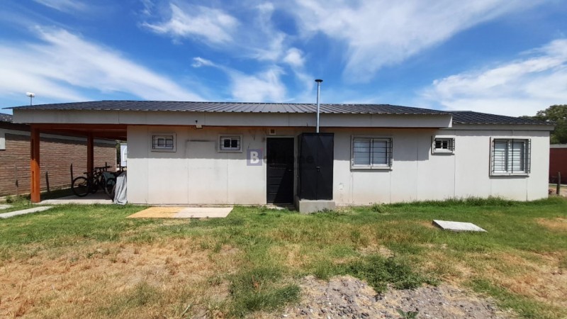 EN VENTA CASA EN CALEUFU - LA PAMPA