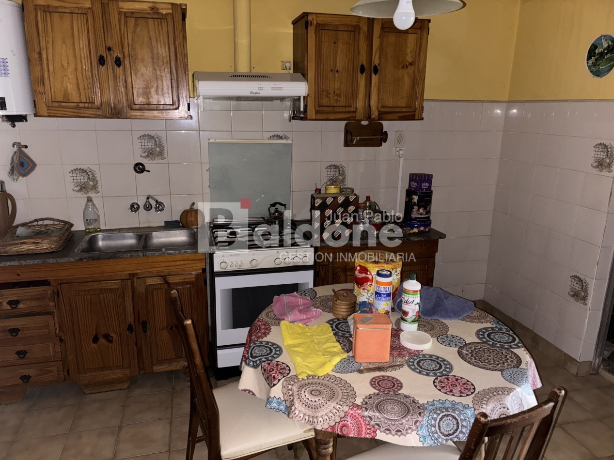 ALQUILER - CASA CALLE 102 E/ 15 Y 17 - GRAL. PICO