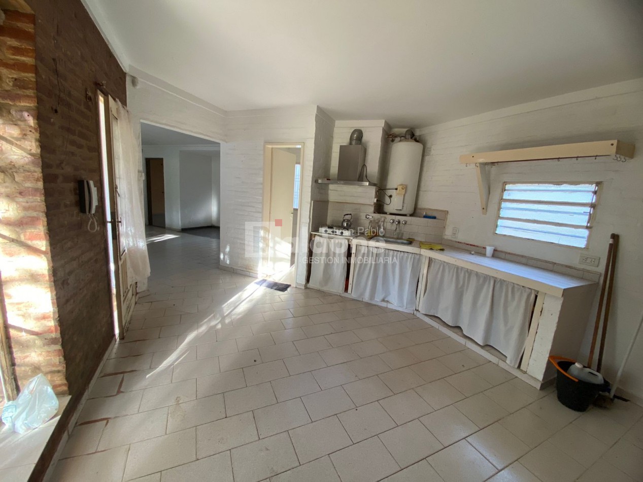 CASA QUINTA EN VENTA - OPORTUNIDAD EN BARRIO EXCLUSIVO - TOAY LA PAMPA 