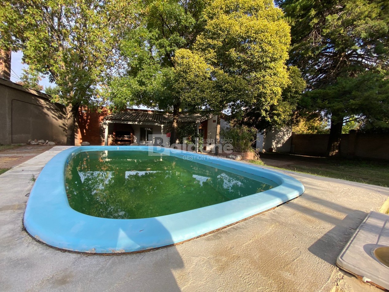 CASA QUINTA EN VENTA - OPORTUNIDAD EN BARRIO EXCLUSIVO - TOAY LA PAMPA 