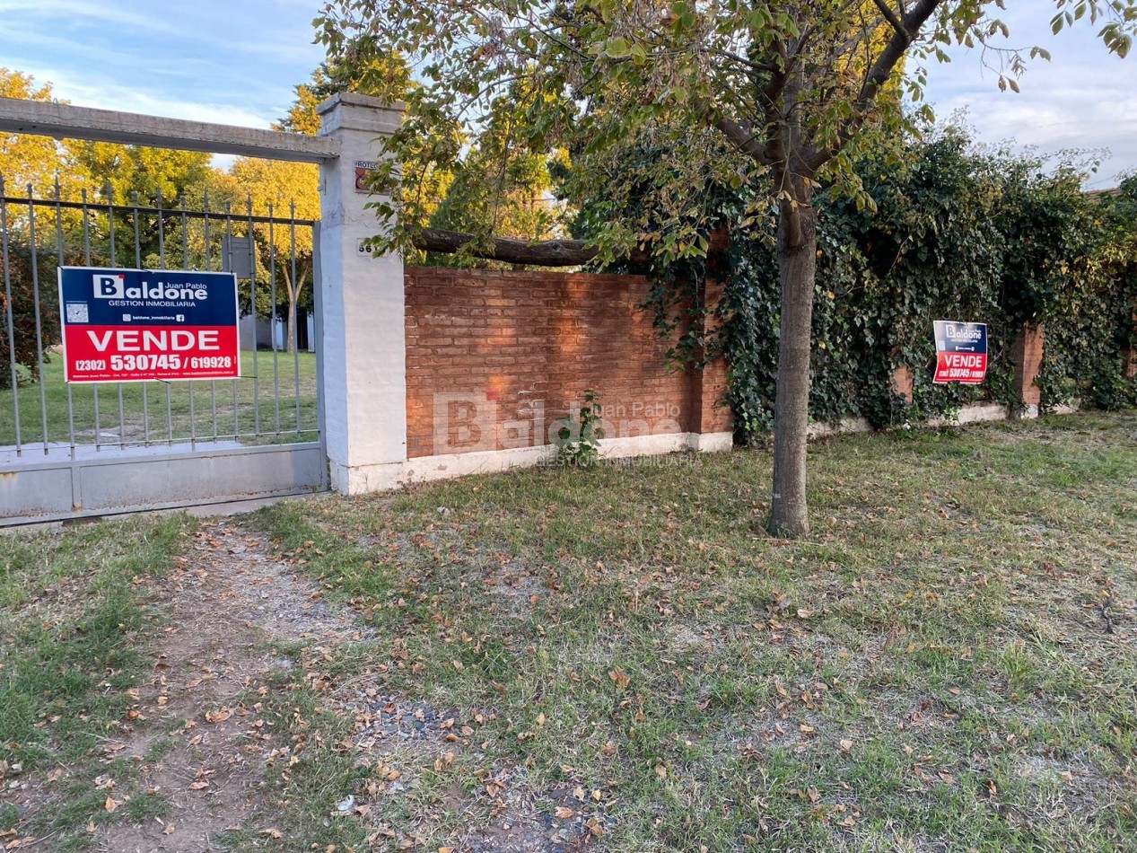 CASA QUINTA EN VENTA - OPORTUNIDAD EN BARRIO EXCLUSIVO - TOAY LA PAMPA 