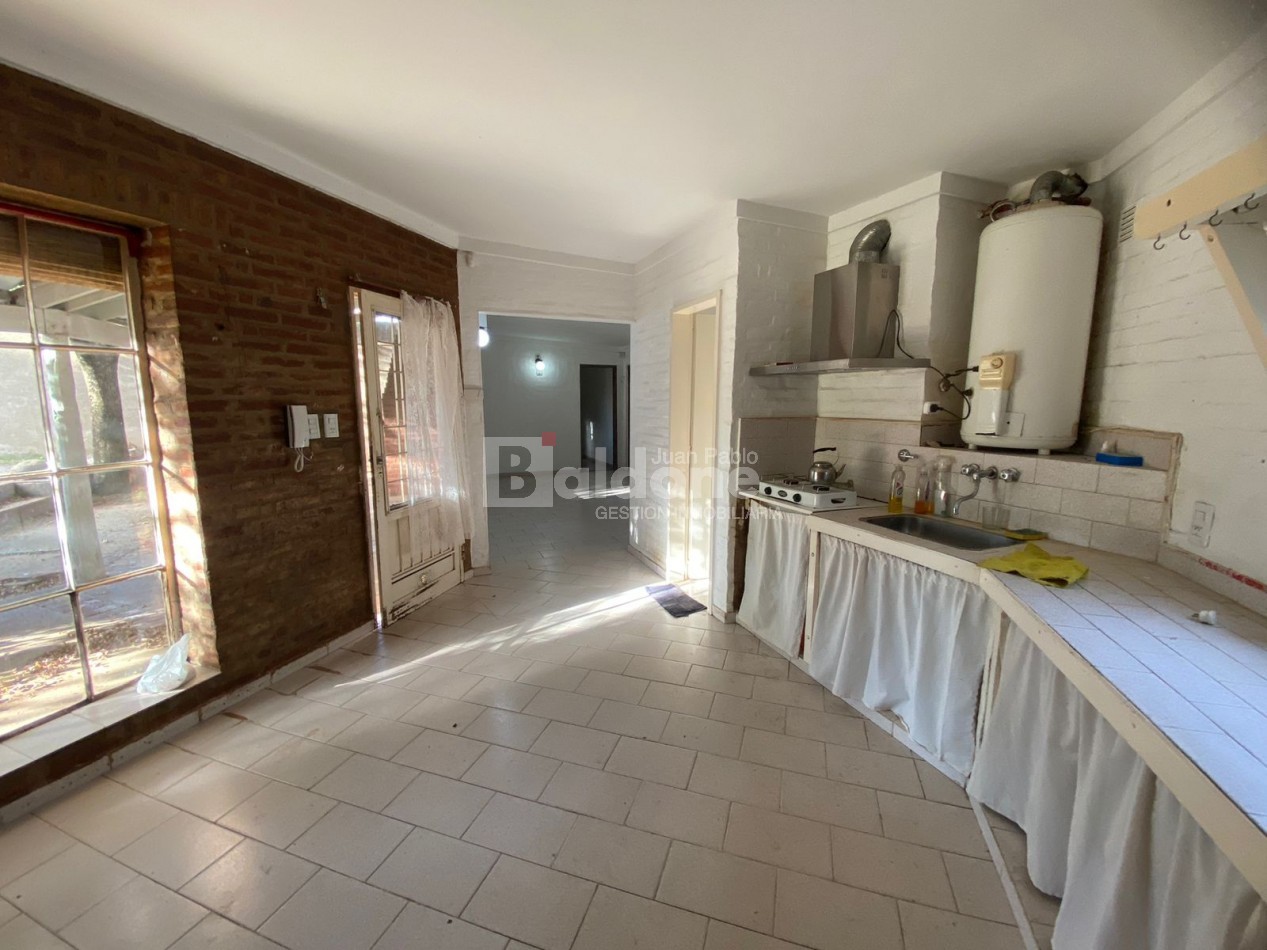 CASA QUINTA EN VENTA - OPORTUNIDAD EN BARRIO EXCLUSIVO - TOAY LA PAMPA 