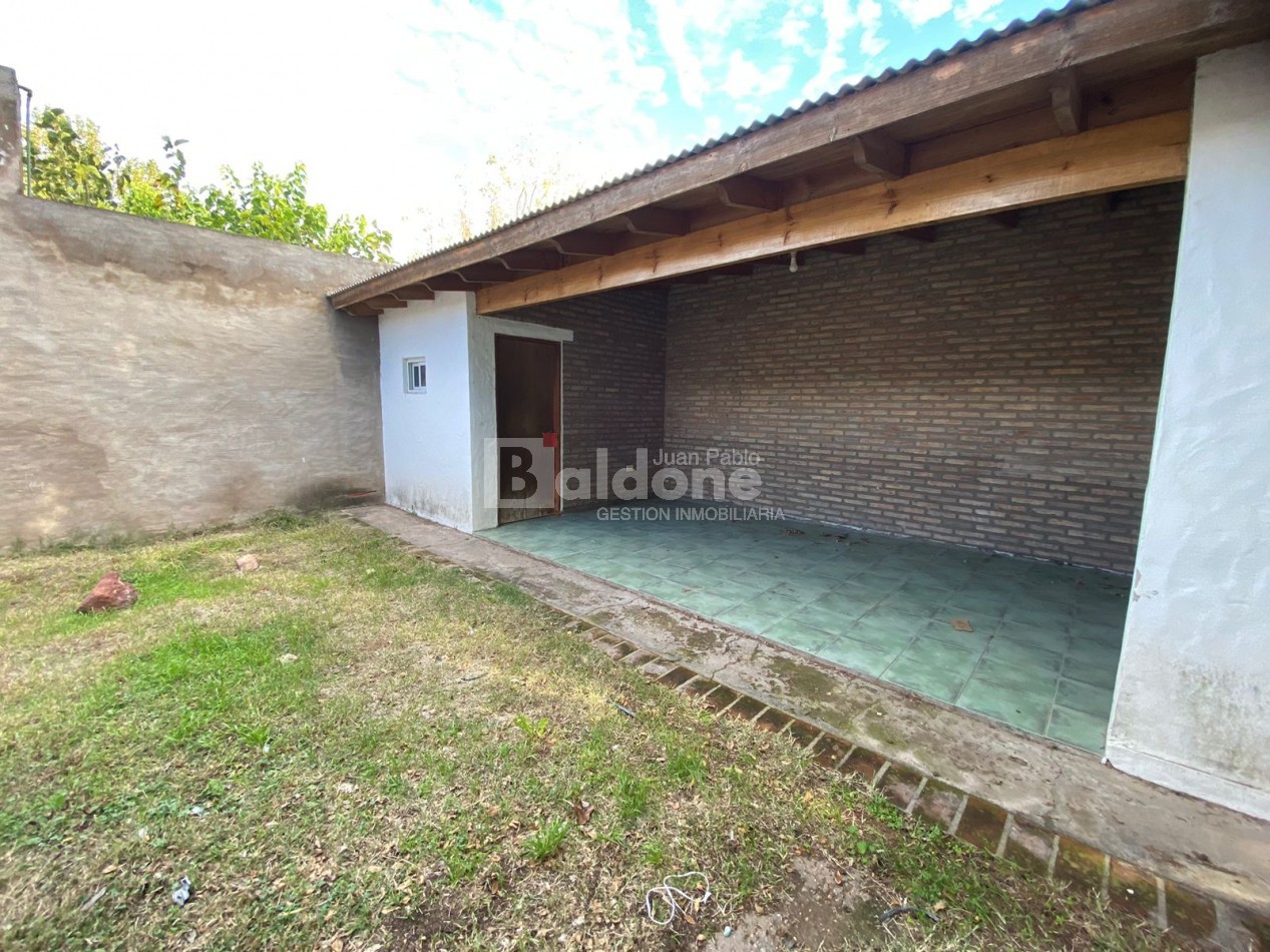 CASA QUINTA EN VENTA - OPORTUNIDAD EN BARRIO EXCLUSIVO - TOAY LA PAMPA 