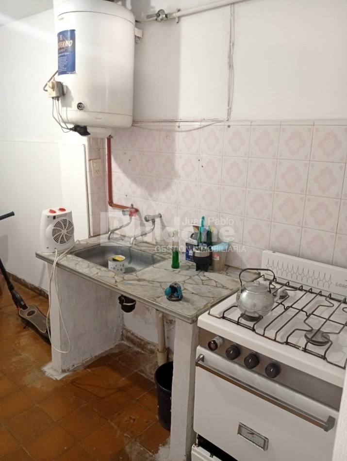 EN VENTA - LOCAL CENTRICO MULTIRRENTA -CALLE 22 E/ 11 Y 13 - GRAL. PICO