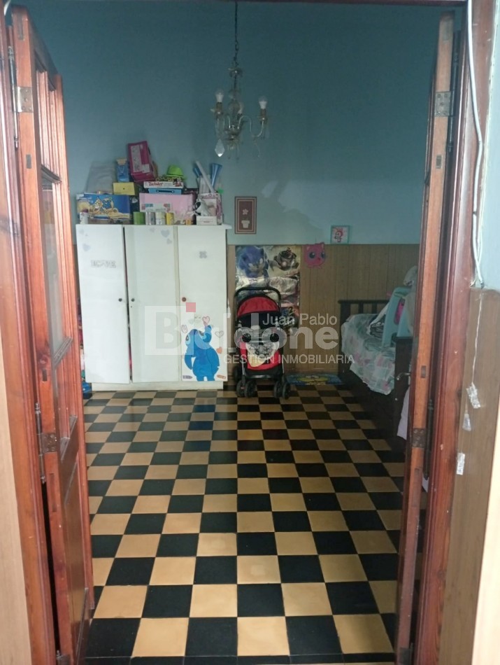 EN VENTA - LOCAL CENTRICO MULTIRRENTA -CALLE 22 E/ 11 Y 13 - GRAL. PICO