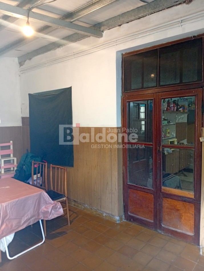 EN VENTA - LOCAL CENTRICO MULTIRRENTA -CALLE 22 E/ 11 Y 13 - GRAL. PICO