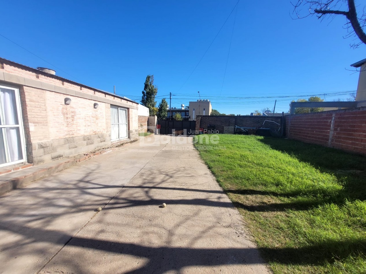 EN VENTA - GALPON + DPTO. -CALLE 101 OESTE E/ 112 Y 114 GRAL. PICO - LA PAMPA