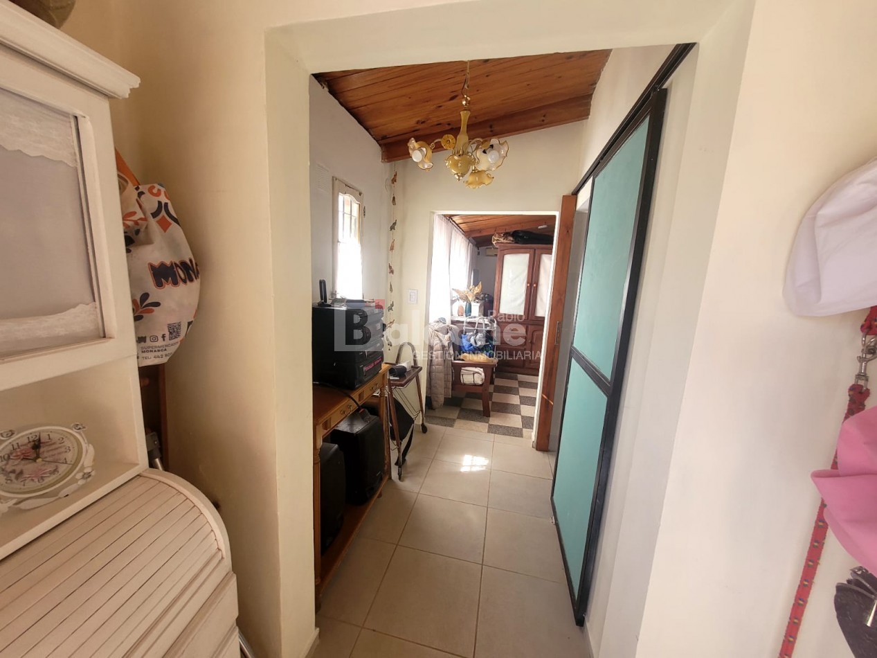 EN VENTA - GALPON + DPTO. -CALLE 101 OESTE E/ 112 Y 114 GRAL. PICO - LA PAMPA