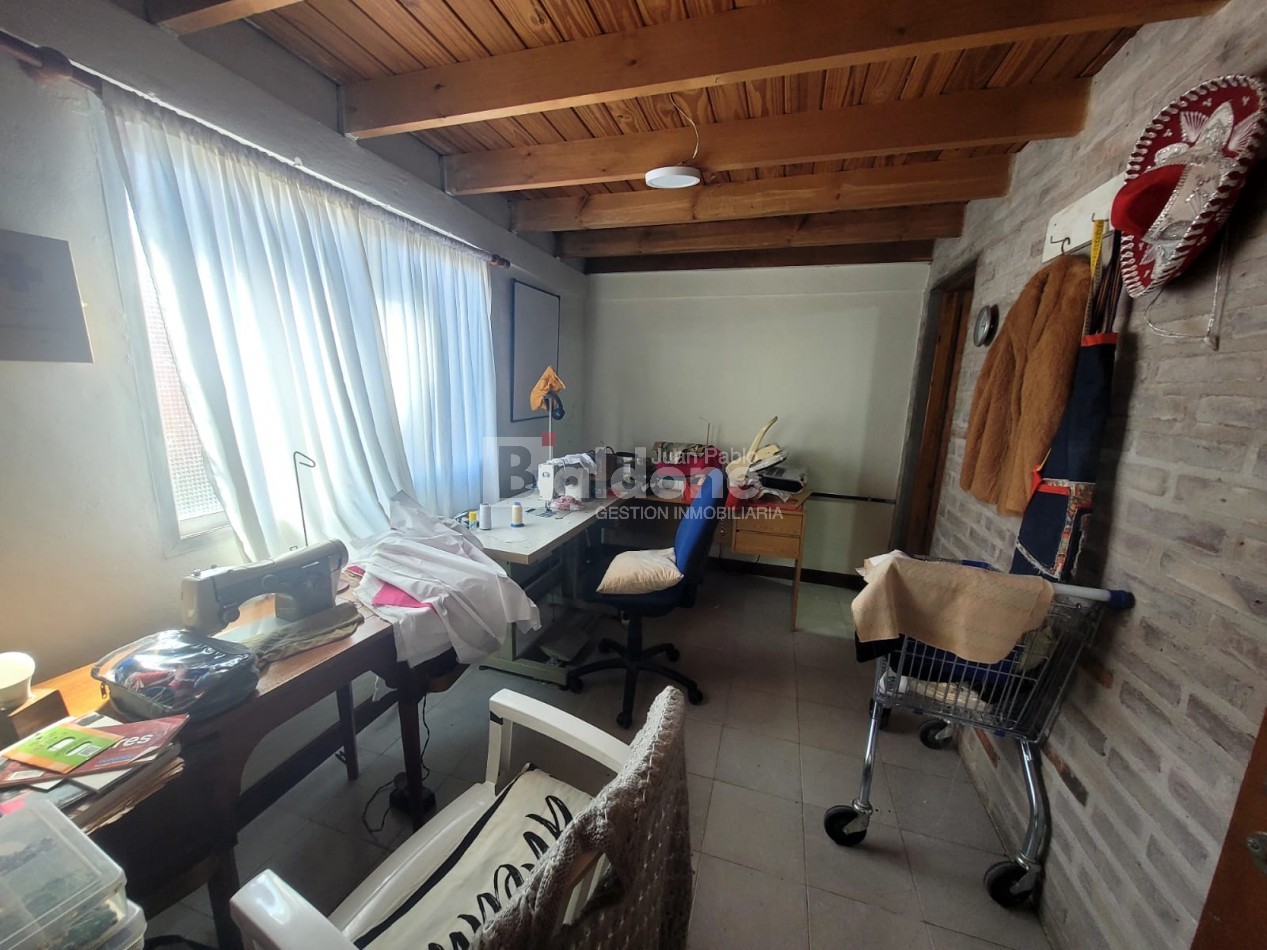 EN VENTA - GALPON + DPTO. -CALLE 101 OESTE E/ 112 Y 114 GRAL. PICO - LA PAMPA