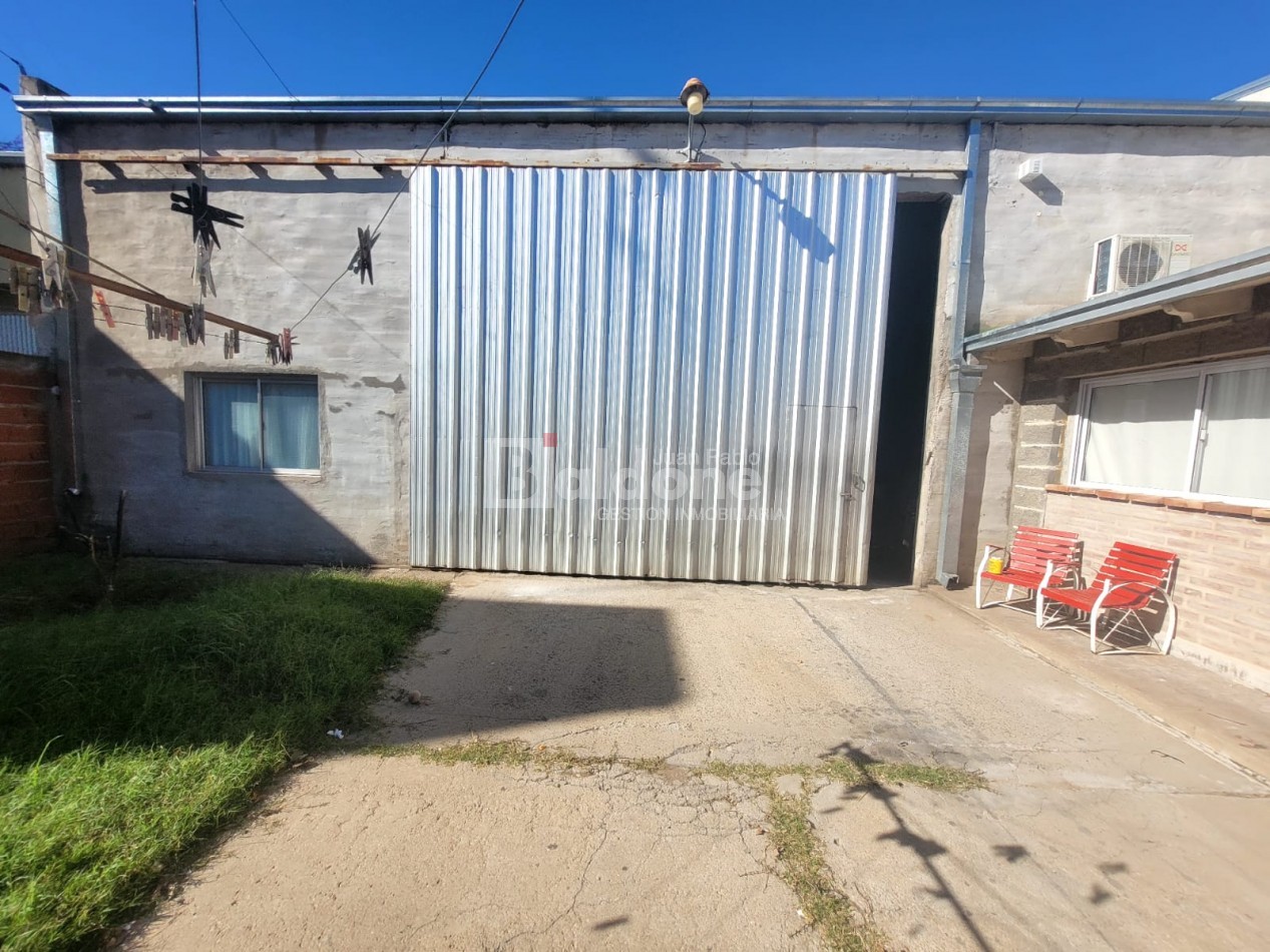 EN VENTA - GALPON + DPTO. -CALLE 101 OESTE E/ 112 Y 114 GRAL. PICO - LA PAMPA