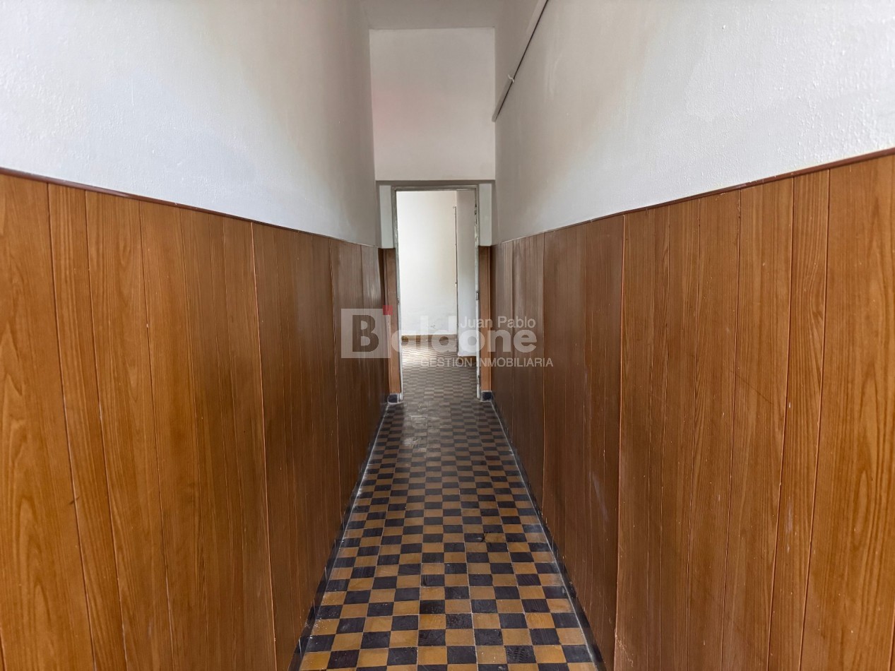 EN VENTA - OPORTUNIDAD MULTIRRENTA - 2 LOCALES + CASA CENTRICA - GRAL.PICO