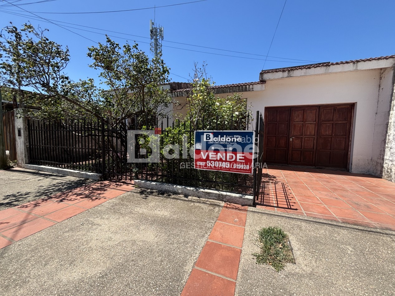 CASA EN VENTA CALLE 22 E/ 31 Y 33 - GRAL. PICO - LA PAMPA