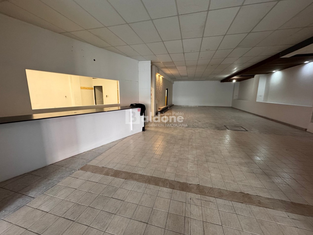 ALQUILER - LOCAL COMERCIAL CENTRICO - CALLE 20 E/ 13 Y 15 - GRAL. PICO - LA PAMPA