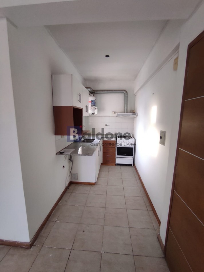 EN VENTA - DEPARTAMENTO EN SANTA ROSA 