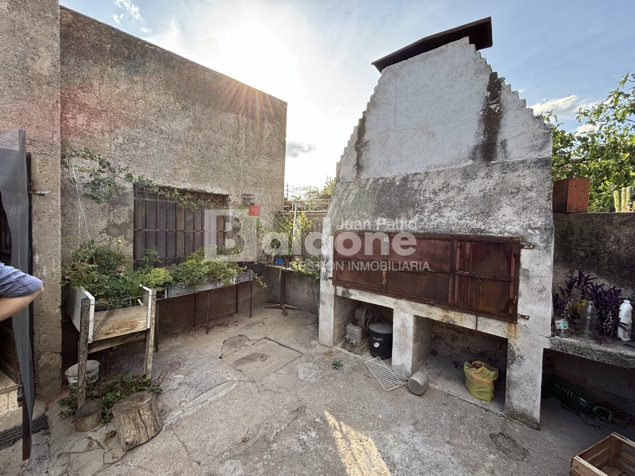 CASA EN VENTA CALLE 22 E/ 31 Y 33 - GRAL. PICO - LA PAMPA