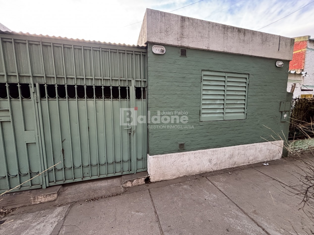 CASA EN VENTA - BARRIO MALVINAS - GRAL. PICO - LA PAMPA
