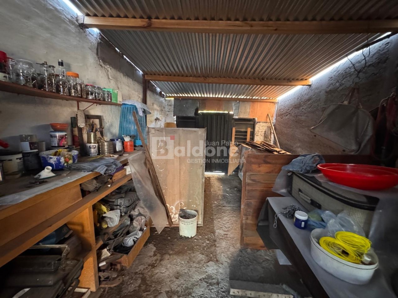 EN VENTA - CASA CALLE 102 E/ 33 Y 35 - GRAL. PICO - LA PAMPA