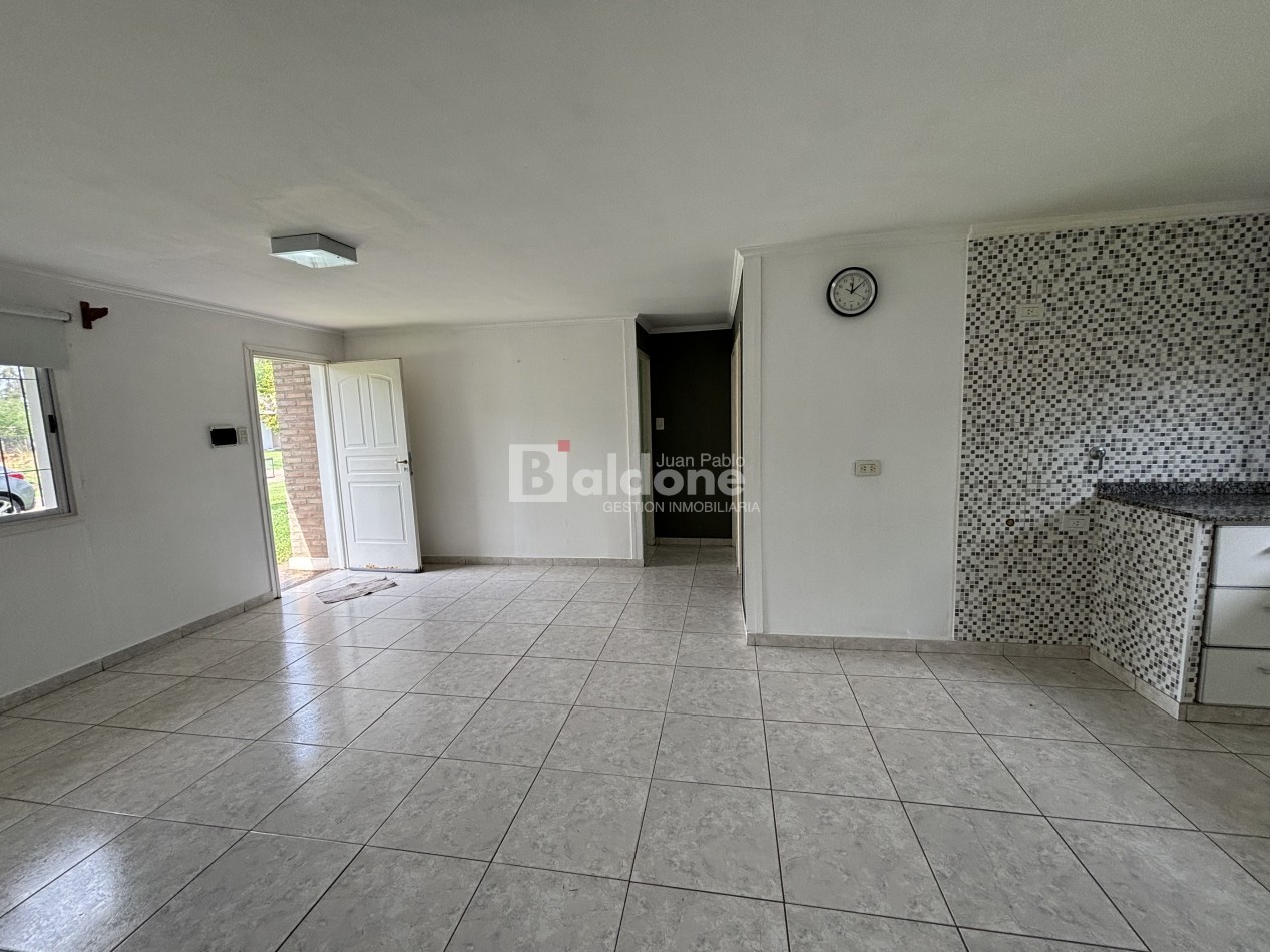 EXCELENTE CASA EN ALQUILER EN SPELUZZI