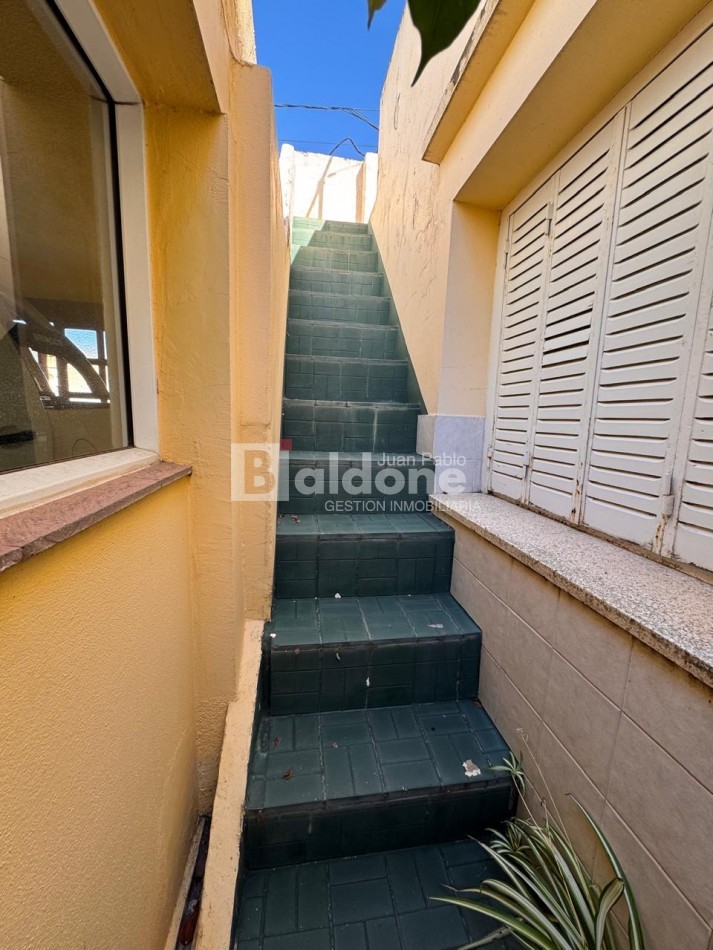 EN VENTA - CASA EN ESQUINA . CALLE 3 ESQ. 12 - GRAL. PICO - LA PAMPA