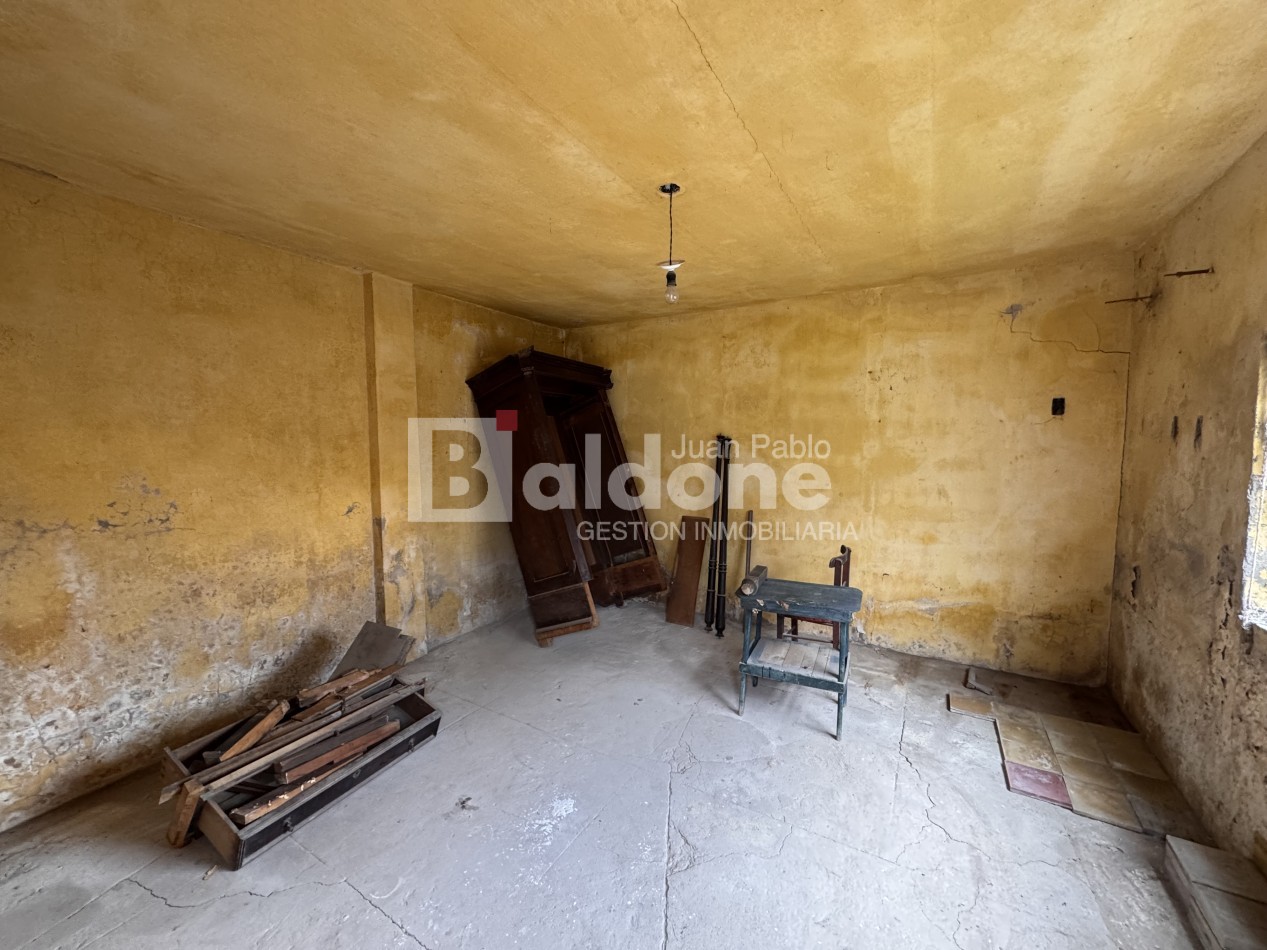 EN VENTA - CASA CALLE 7 E/ 6 Y 4 - GRAL. PICO - LA PAMPA