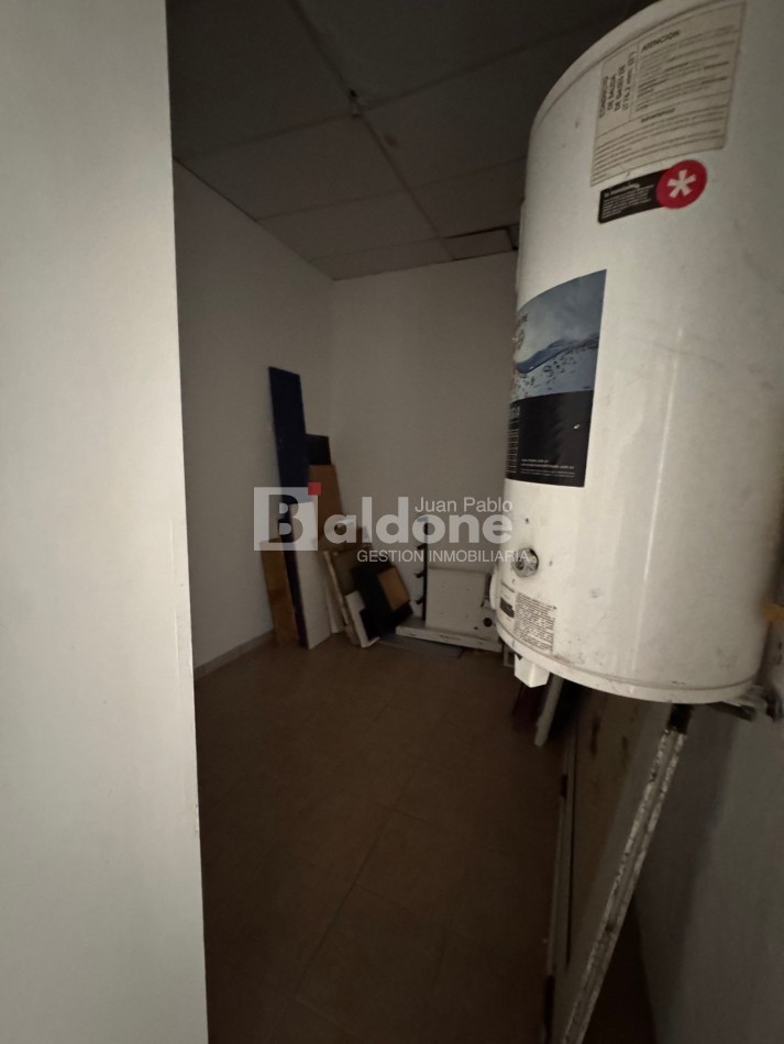 ALQUILER - LOCAL COMERCIAL CENTRICO - CALLE 20 E/ 13 Y 15 - GRAL. PICO - LA PAMPA