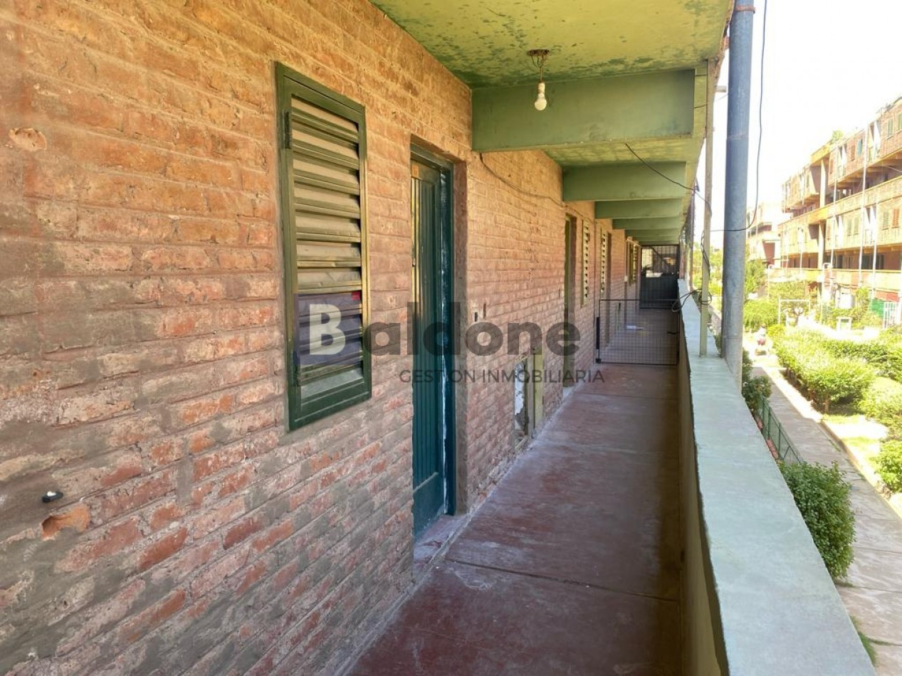 EN VENTA - DEPARTAMENTO BARRIO MALVINAS FRENTE A FACULTAD VETERINARIA - GRAL. PICO