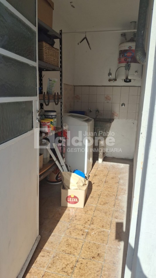 CASA EN VENTA - CALLE 25 E/ AVDA Y 16 - GRAL. PICO - LA PAMPA