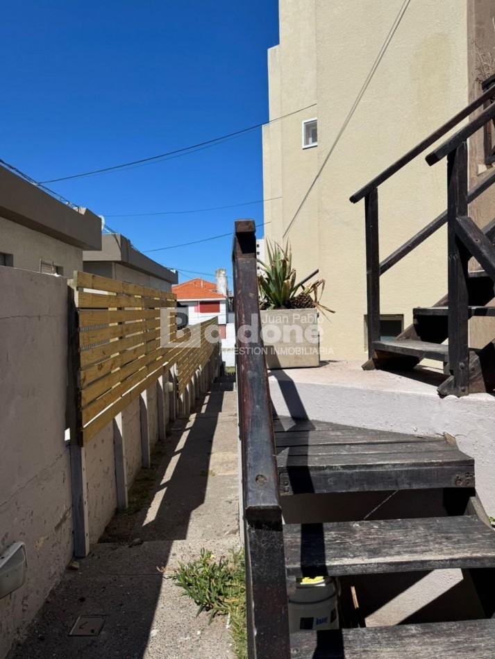 EN VENTA - DEPARTAMENTO FRENTE AL MAR - MONTE HERMOSO
