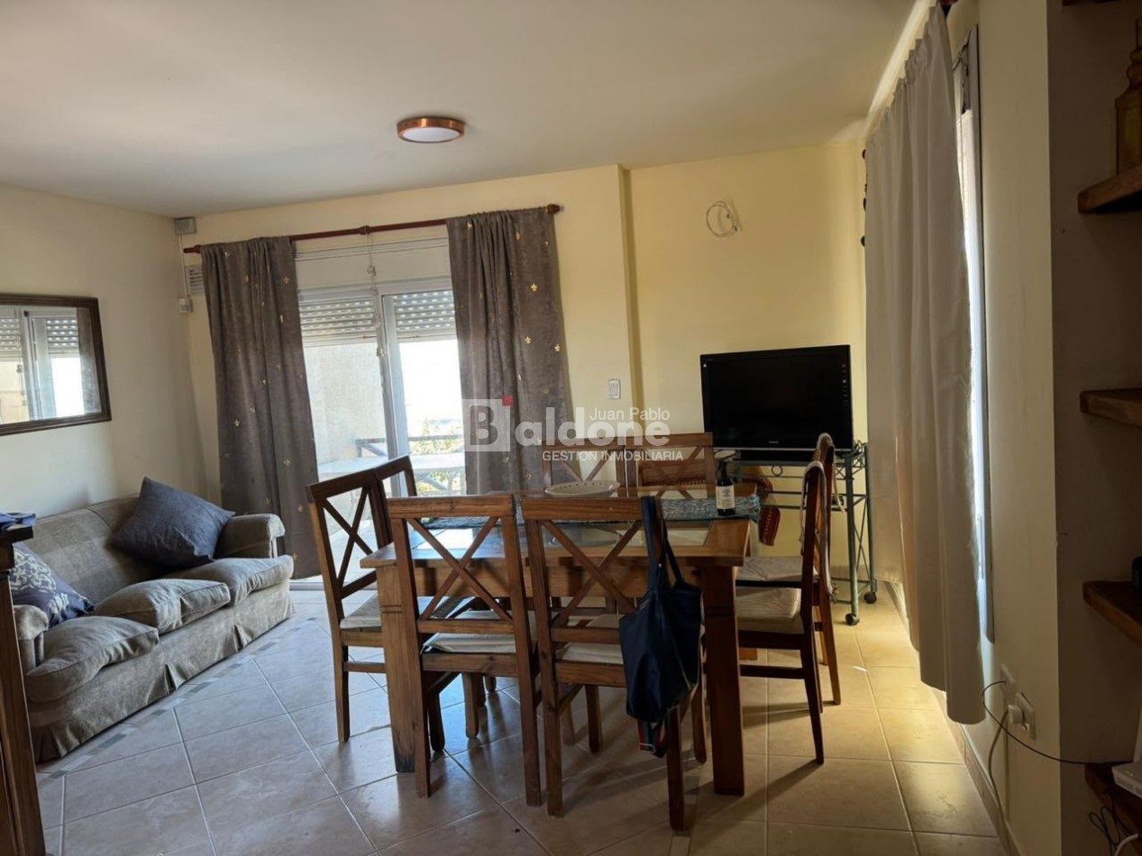 EN VENTA - DEPARTAMENTO FRENTE AL MAR - MONTE HERMOSO
