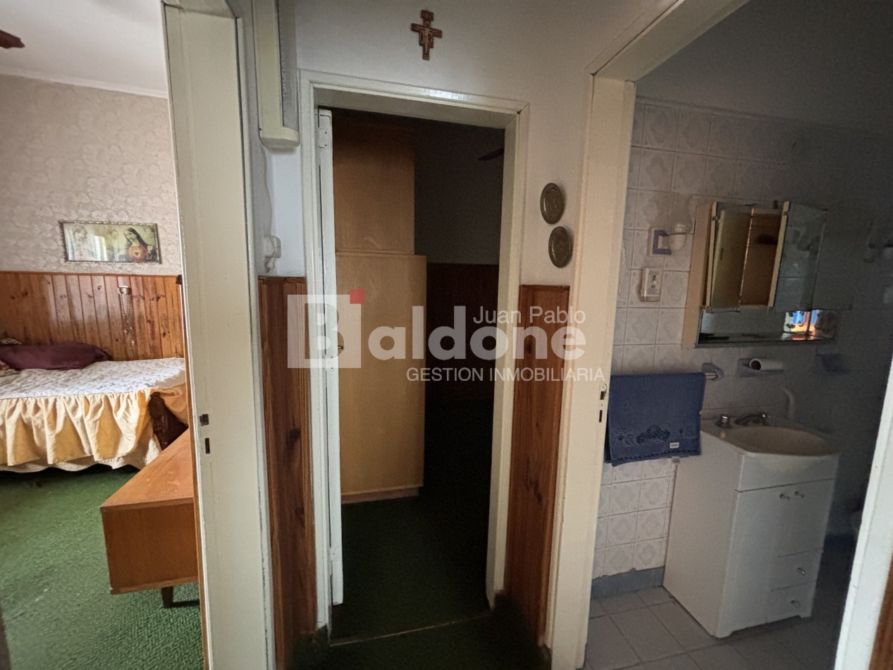 ALQUILER - CASA CALLE 102 E/ 15 Y 17 - GRAL. PICO