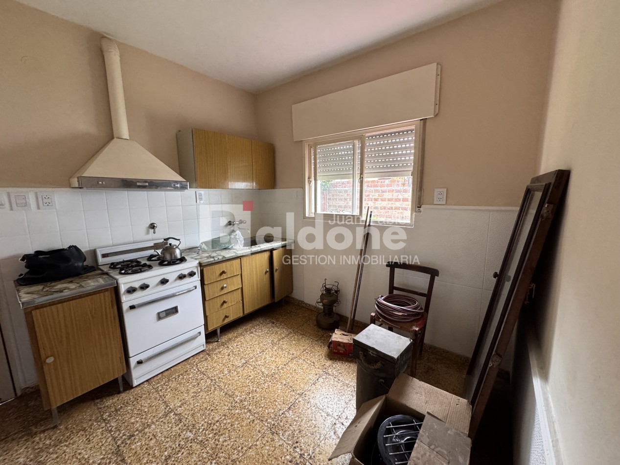 EN VENTA - CASA CALLE 7 E/ 6 Y 4 - GRAL. PICO - LA PAMPA