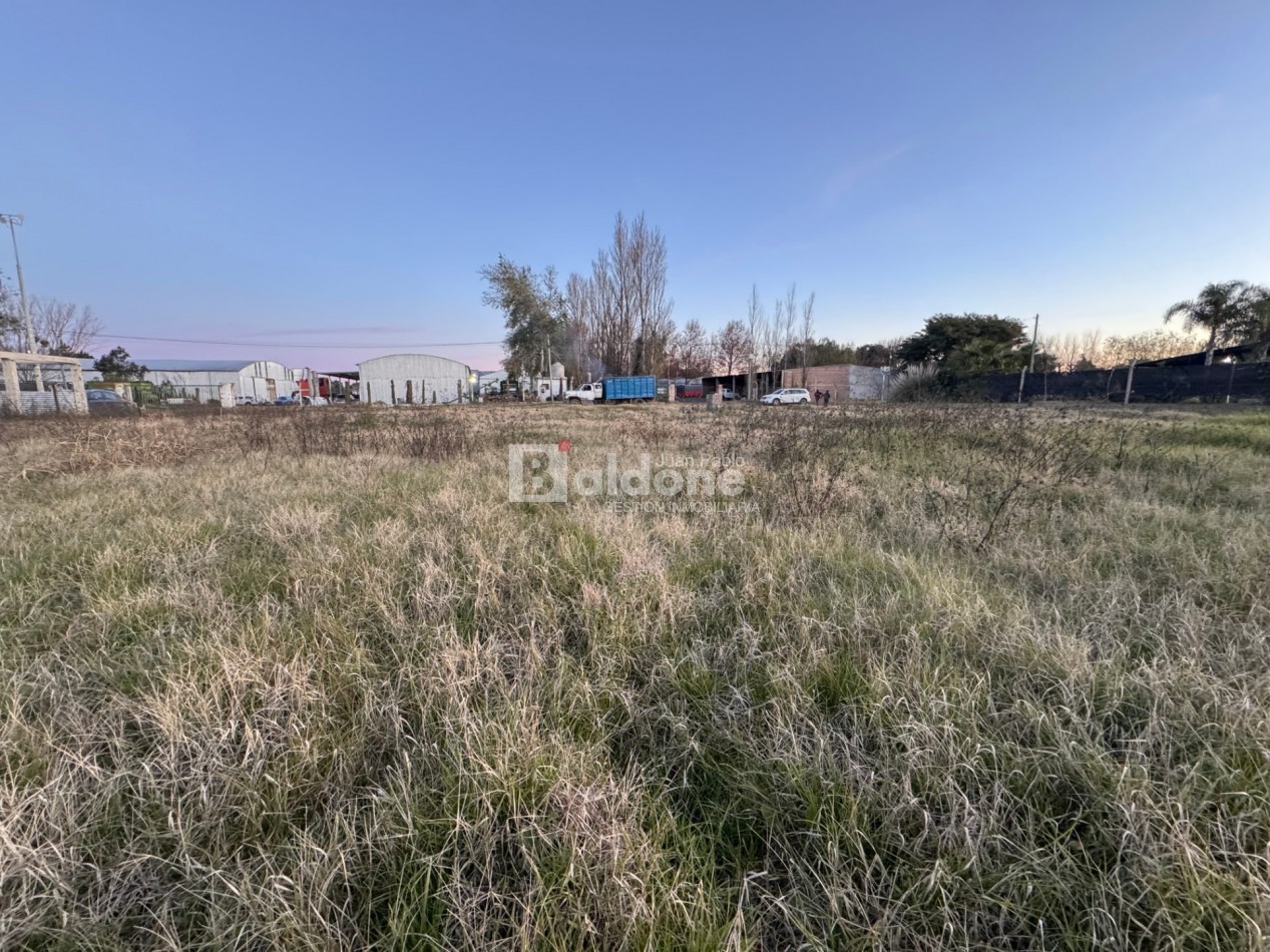 EN VENTA TERRENO EN ESQUINA - 403 ESQ. 468 - GRAL. PICO - LA PAMPA