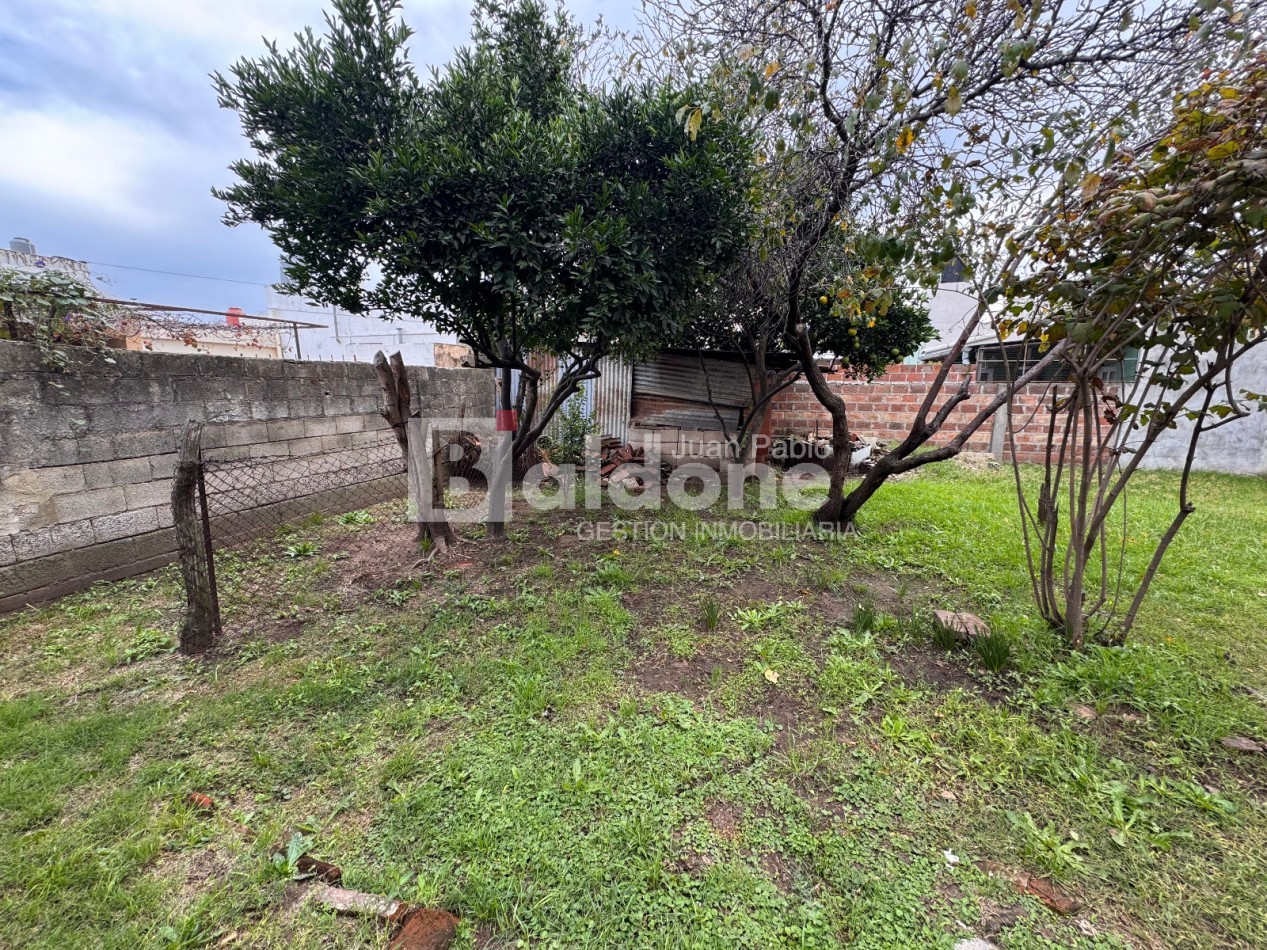 EN VENTA - CASA CALLE 7 E/ 6 Y 4 - GRAL. PICO - LA PAMPA