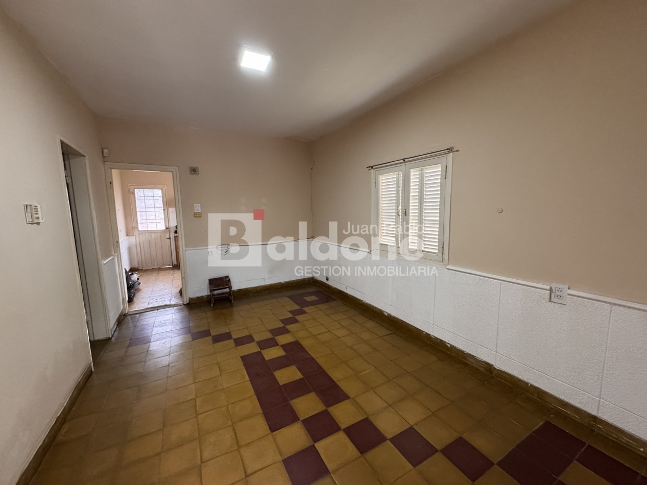 EN VENTA - CASA CALLE 7 E/ 6 Y 4 - GRAL. PICO - LA PAMPA