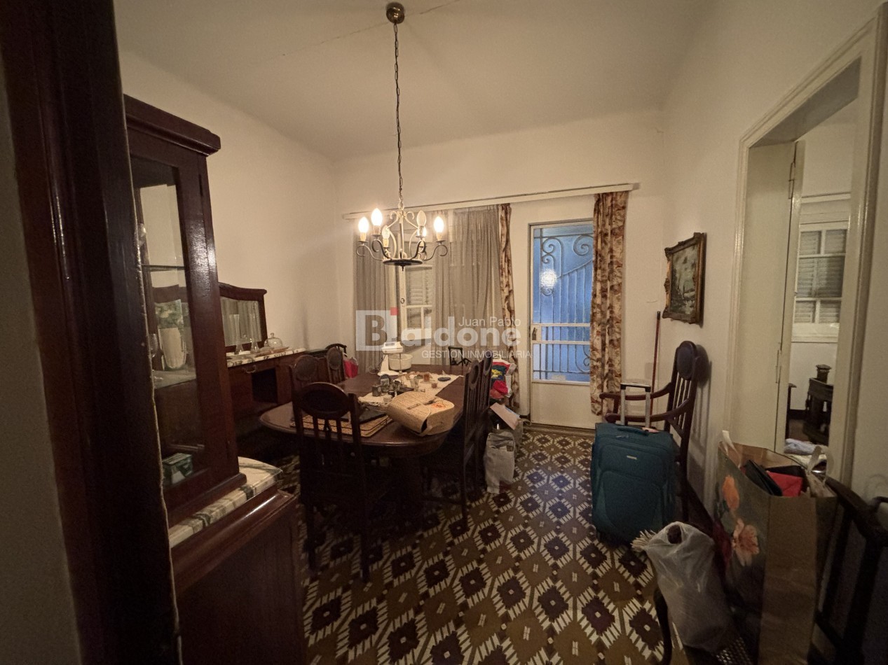 ALQUILER - CASA CALLE 22 E/ 9 Y 11 - GRAL. PICO