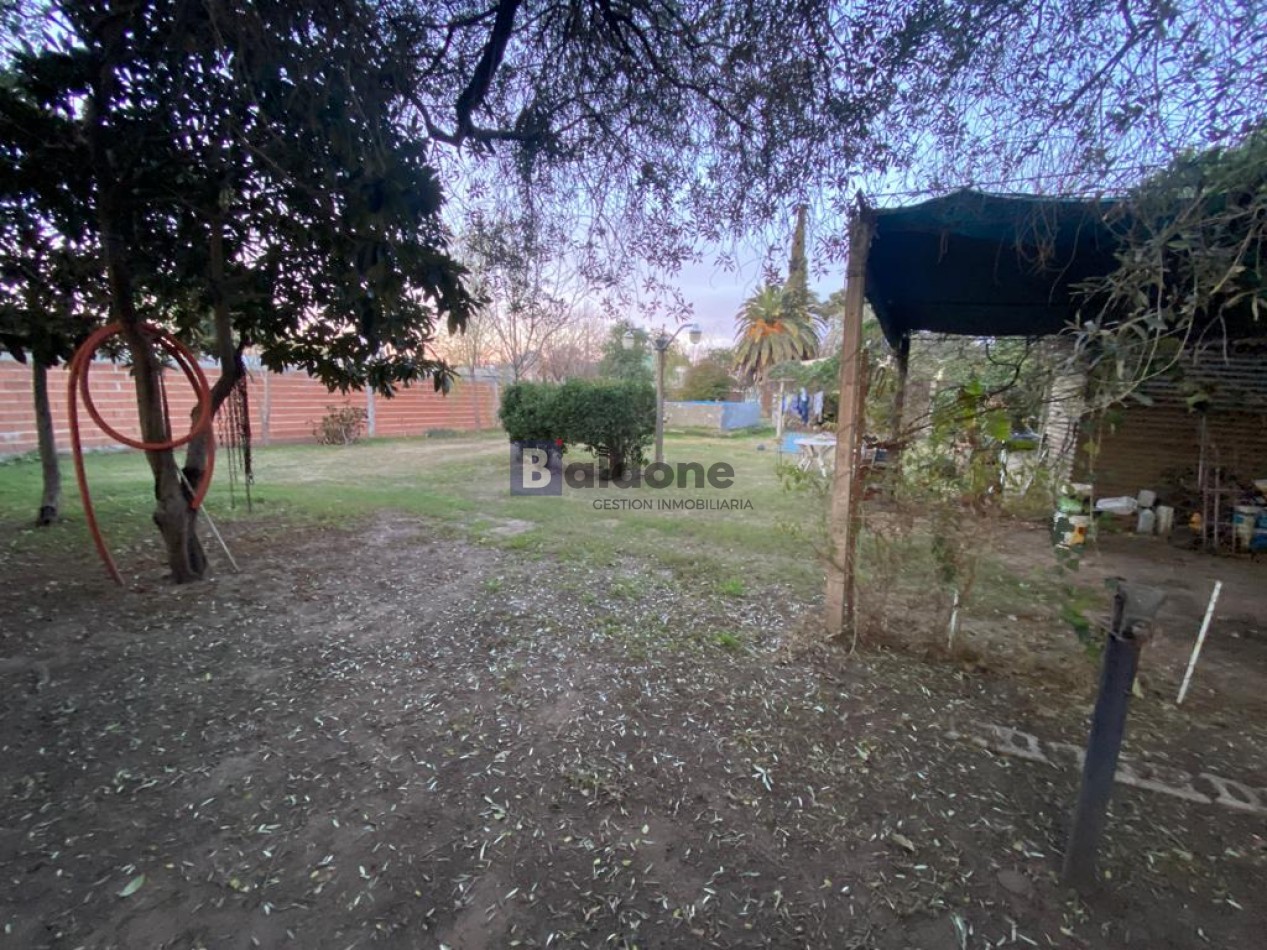 EN VENTA - CASA EN CALLE 9 E/ 44 Y 46 - OPORTUNIDAD - GRAL. PICO