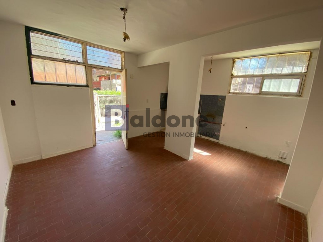 EN VENTA - DOS DEPARTAMENTOS EN BARRIO MALVINAS - GRAL. PICO