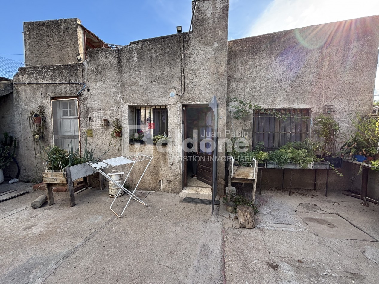CASA EN VENTA CALLE 22 E/ 31 Y 33 - GRAL. PICO - LA PAMPA