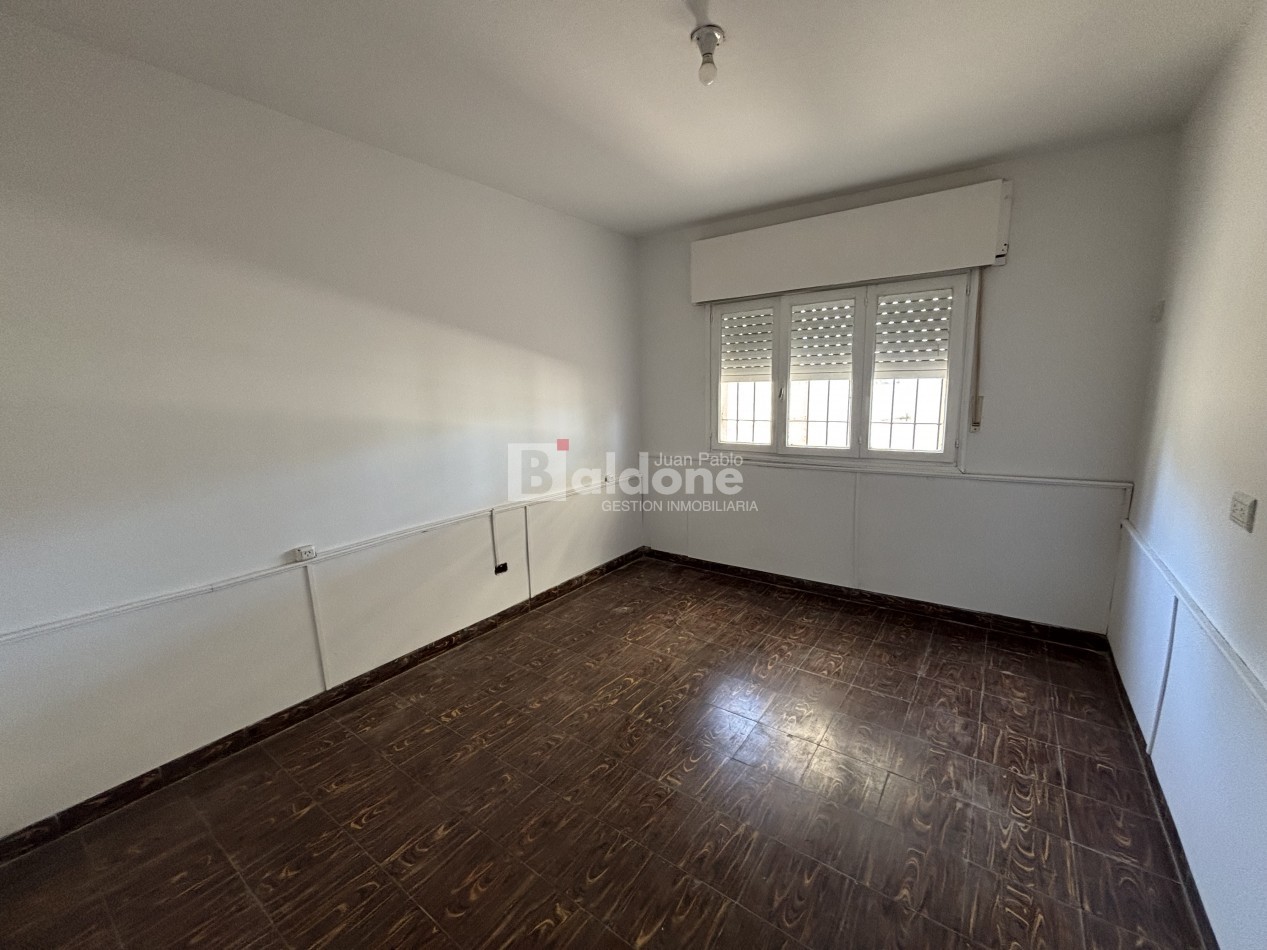 EN VENTA - CASA EN CALLE 29 E/ AVDA Y 18 - GRAL. PICO - LA PAMPA