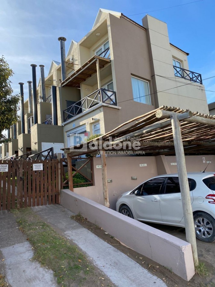 EN VENTA - DEPARTAMENTO FRENTE AL MAR - MONTE HERMOSO