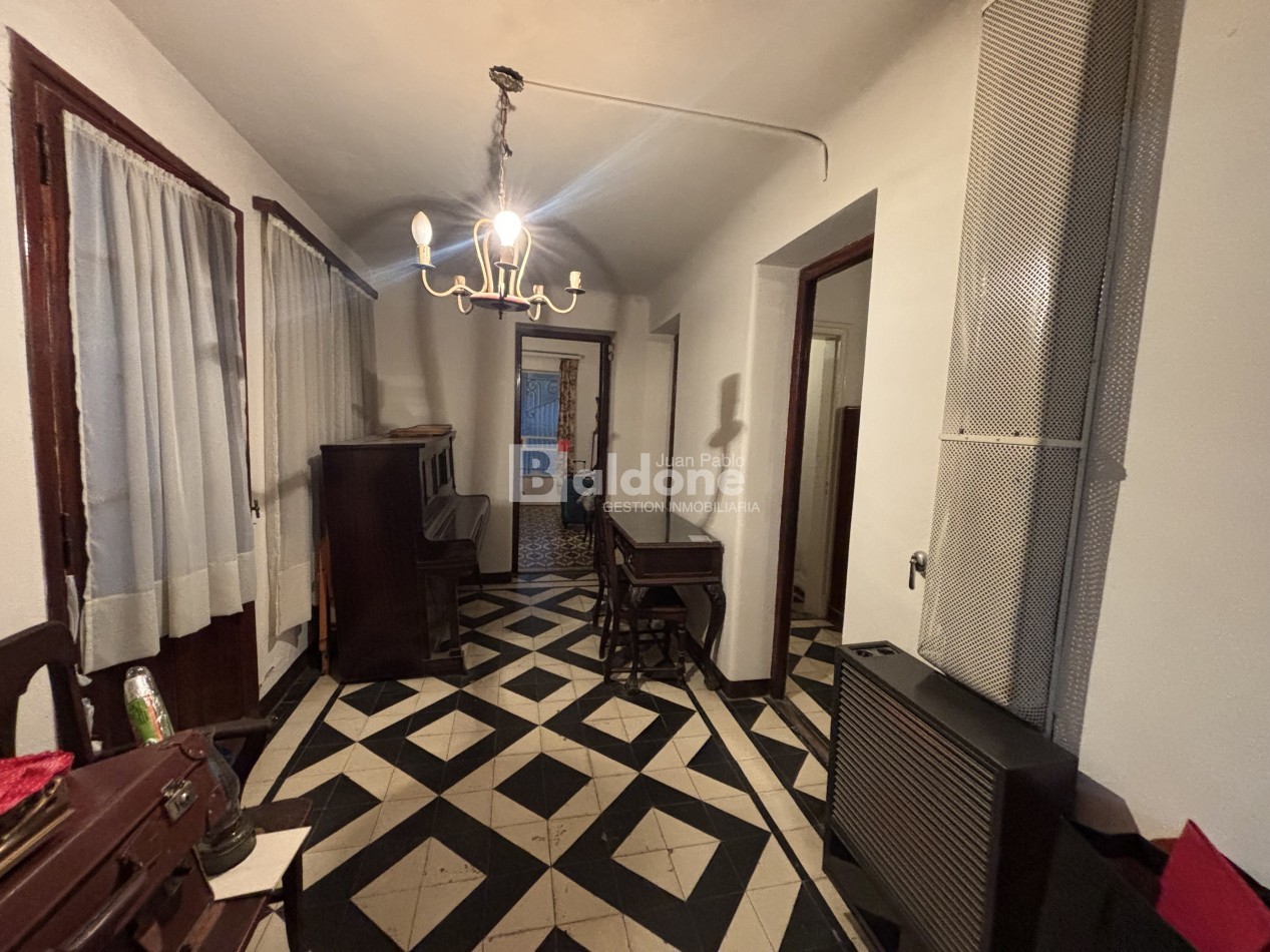 ALQUILER - CASA CALLE 22 E/ 9 Y 11 - GRAL. PICO